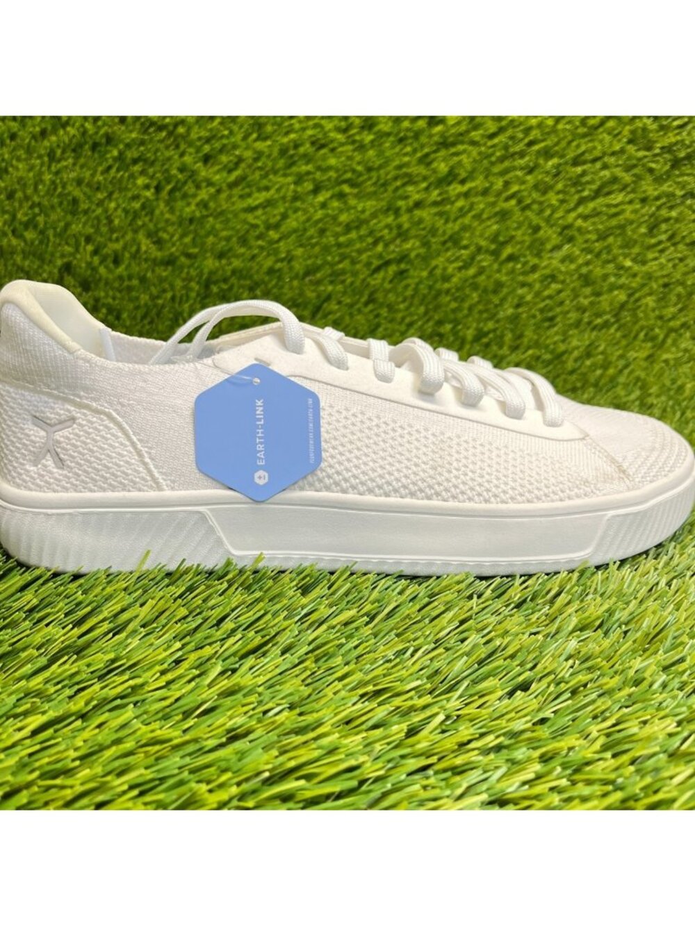Flux Footwear Adapt Trainer White Mens Size 9.5 Athletic Knit Shoes Sneakers